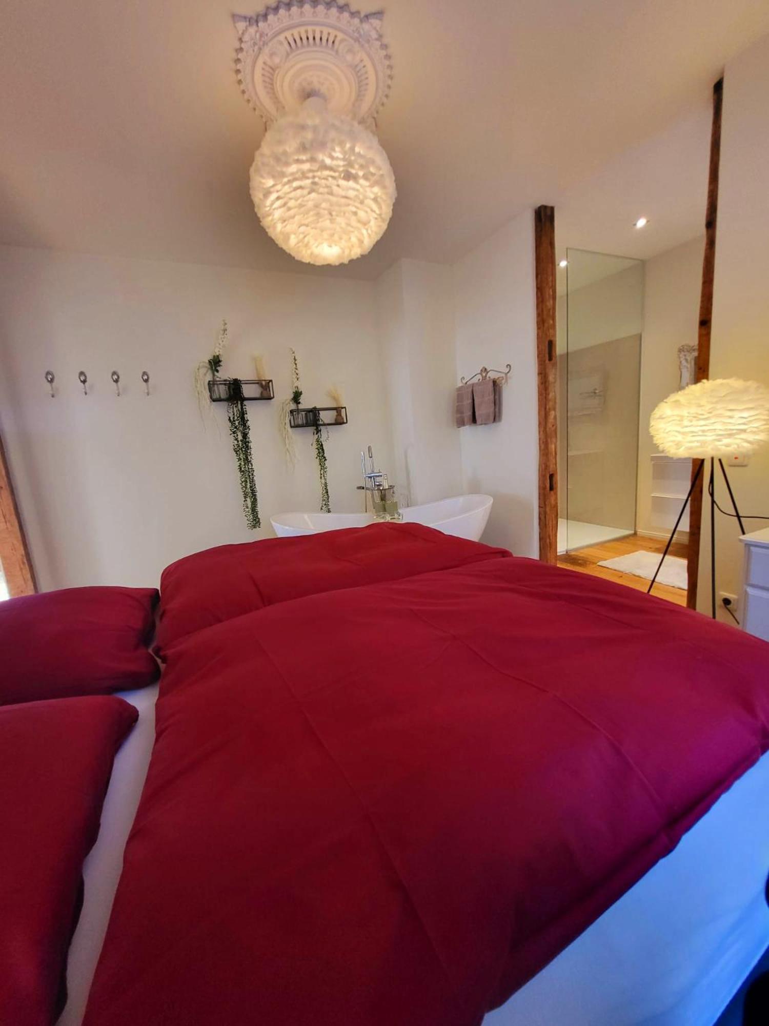 Wohnen Am Dom Apartment ไกเซนไฮม์ ภายนอก รูปภาพ